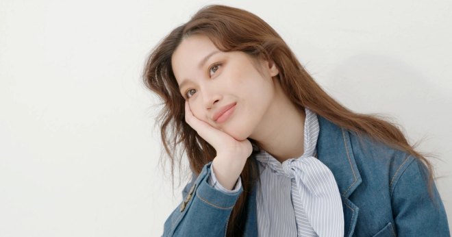 moon-ga-young-elle-korea