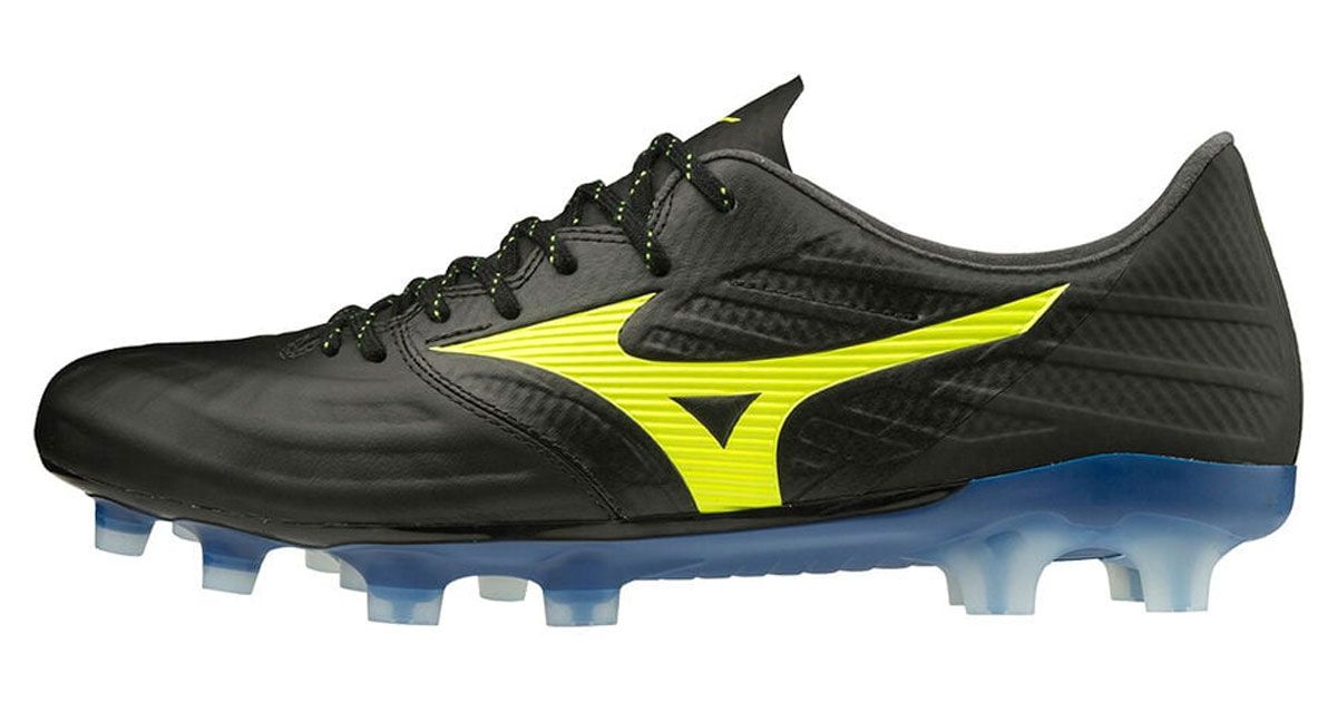 Mizuno Rebula III product image of a black boot with yellow Mizuno branding, featuring a translucent blue sole plate.