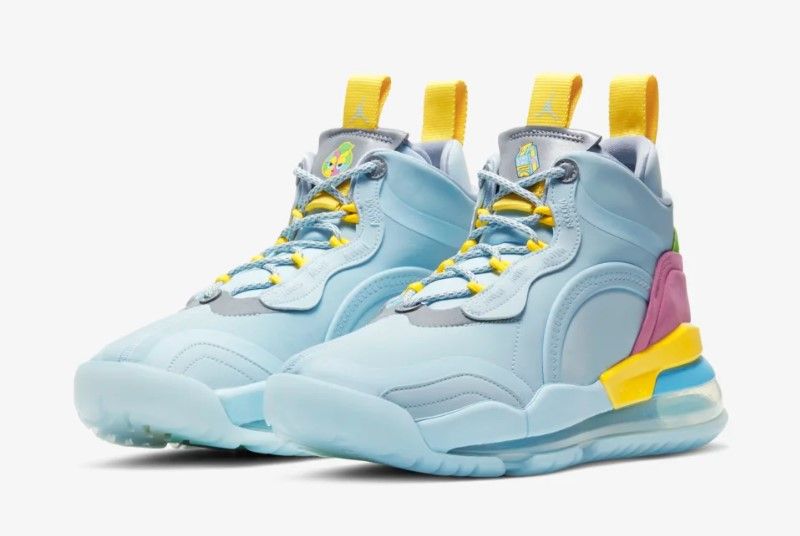 Lyrical Lemonade x Jordan Aerospace 720 product image of a topaz blue and rose coloured sneaker.