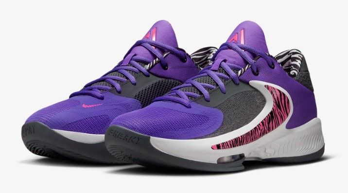 Nike Zoom Freak 4 product image of a black and purple colourway.