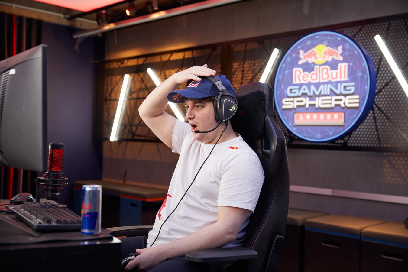 jukeyz in action at the redbull gaming sphere