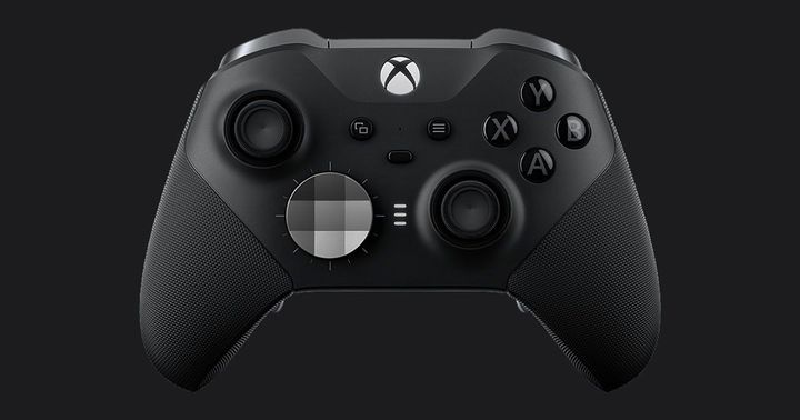 Xbox Elite Series 2 product image of a black controller featuring a gradient multidirectional D-Pad.