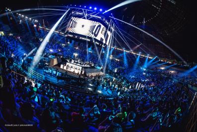 Six Invitational 2024 stage and crowd