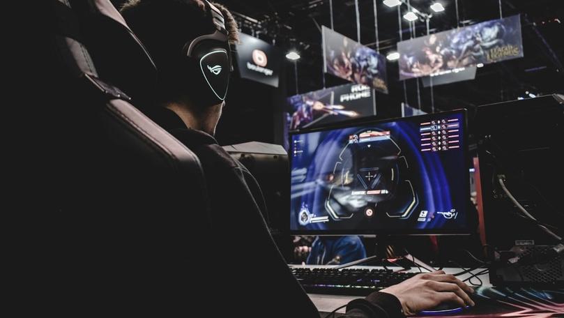How Cryptocurrency Is Revolutionizing Esports Transactions