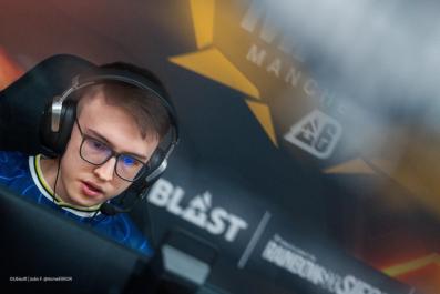 Neskin at the BLAST R6 Major Manchester