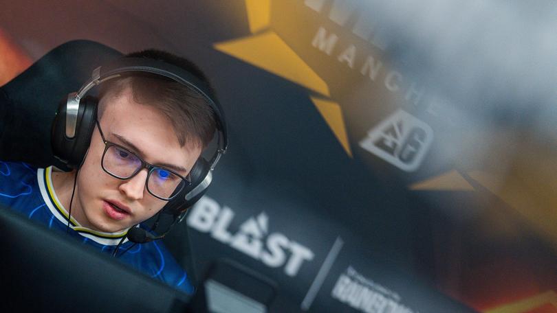 Neskin at the BLAST R6 Major Manchester