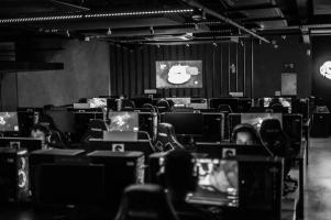 Underdogs and Upsets: How Smaller Teams Are Redefining Competitive Siege
