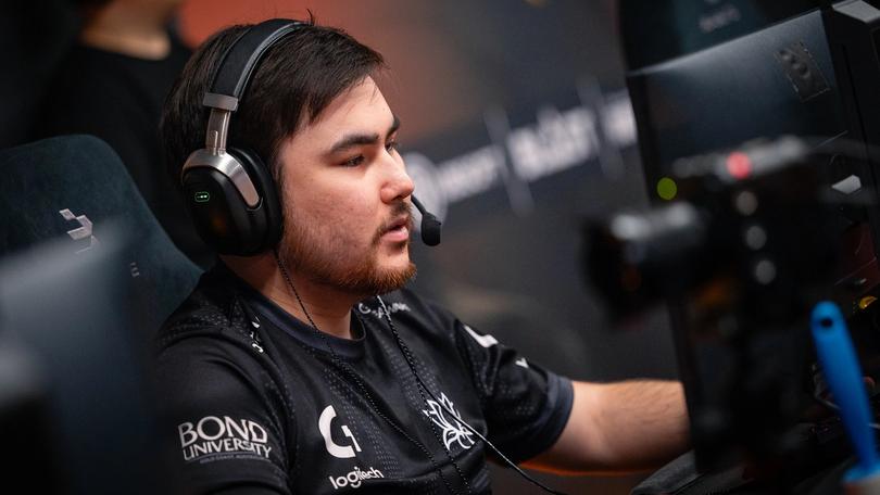 Fishoguy at the BLAST R6 Major Manchester
