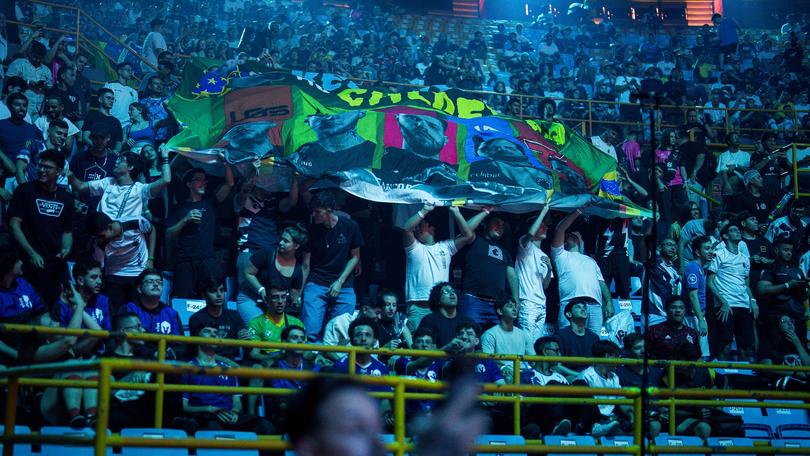 Six Invitational 2024 crowd