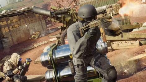 Black Ops 6 operators protecting an defusing a bomb