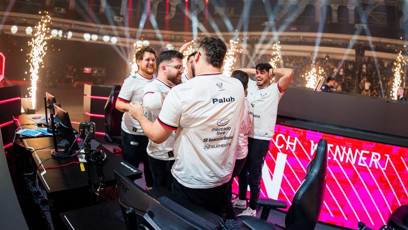 w7m esports RE:L0:AD